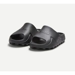 Avoli Slides‎ in Black Size 8 Athletic Sporty Athleisure